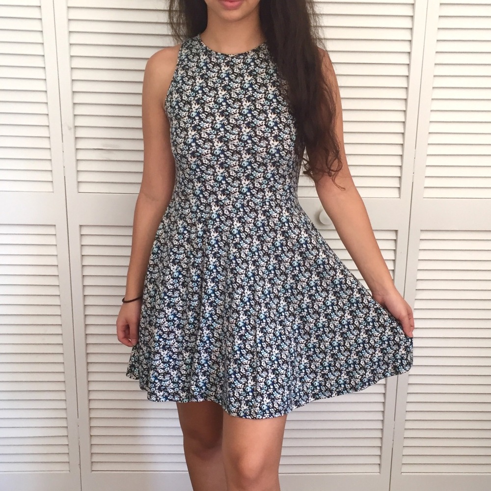 Flower Pattern Halter Dress
